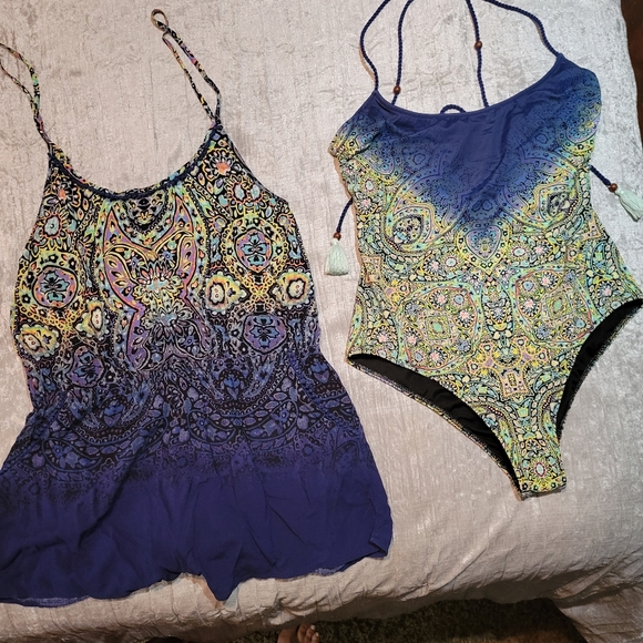 VS mosaic ombre paisley one piece and romper - Picture 1 of 10